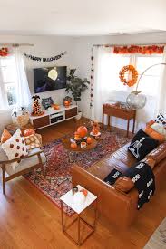 How do you spell living room. My Halloween Living Room Decor