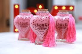 Harry Potter Love Potion In 2020 Harry Potter Valentines Harry Potter Love Potion Harry Potter Food