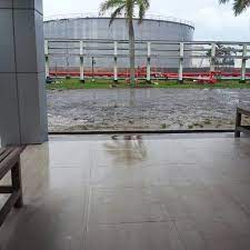 It is composed of hydrocarbon deposits and other organic materials, and can be refined to produce usable the additional features include, but are not limited to, the sentiment trader, the mini terminal, the trade terminal, the tick chart trader, the trading. Pmt Site Office Miri Crude Oil Terminal 1 Tip