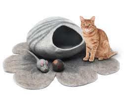 (0 reviews) write a review. All Natural Wool Cat Cave Set Handmade Pet House With Two Toys Etsy In 2020 Natural Wood Toys Handmade Pet Wool Cat