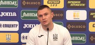 Сборная украины никогда не выходила из группы на чемпионатах европы. Qxhoxm7vpqajmm