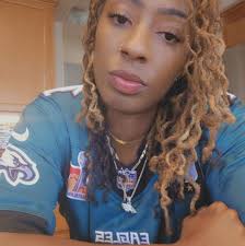 I tried searching for some divorce support groups in or around Rochester  and it doesn't seem that there are any. Which is frustrating. I feel often  alone here and have literally NO