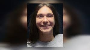 Isabella Pace's Instagram, Twitter & Facebook