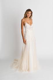Brautkleid a linie brautkleid prinzessin fulda hochzeitskleid stella york hochzeitskleid a linie spitze stella york brautkleider ballkleid wunderschönes kleid schöne hintern. Schone Blush Brautkleider Fur Den Herbst 2018 Fruhling 2019 Traum Hochzeitskleider Rosa Hochzeitskleider Kleider Hochzeit