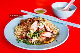 Char koay teow, pork noodles, yong tau overall review: Thong Kee Hainan Coffee Shop æºè®°æµ·å—èŒ¶å®¤ Pandan Indah Kl Malaysian Flavours