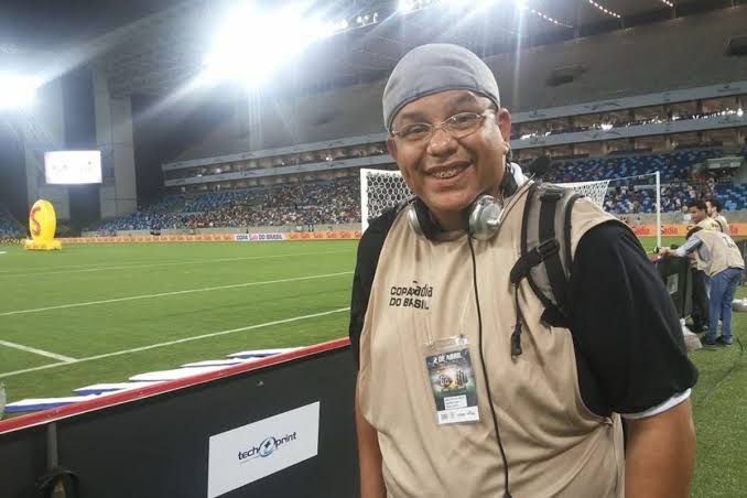Radialista e cronista esportivo morre ap&oacute;s acidente entre caminh&atilde;o, carro e moto na Serra do Cacho