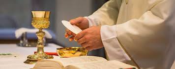 Odprawianie w kościołach parafialnych mszy świętej po łacinie w liturgii przedsoborowej decyzją papieża jest zakazane. Pazdziernik Miesiacem Rozanca Swietego Pmk Glasgow