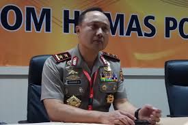 Post by tj on september 26, 2014 category : Polisi Duga Video Mesum Anak Kecil Dan Wanita Dewasa Dilakukan Selama 3 Hari