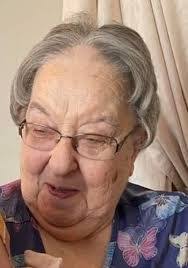 Farrah Rogers's Instagram, Twitter & Facebook