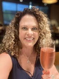 Heather Sneed's Instagram, Twitter & Facebook