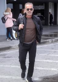 Το τροχαίο του πέτρου κωστόπουλου στη μύκονο. Petros Kwstopoylos Deite Ti Ekane Thn Wra Poy Pantreyotan H Tzenh Mpalatsinoy Fthis Gr