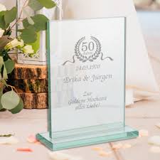 Sie ist somit gewissermassen ein geschenk an die eltern bzw. Glaspokal Zur Goldenen Hochzeit Mit Gravur