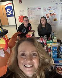 🎤 Get the inside scoop from one of our Summer Learning Institute session  speakers, Franki Sibberson! 🤝 Our Summer Learning Symposium brings  together educators from all backgrounds for an unforgettable day of