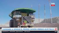 🔴 Comienza a operar el primer camión híbrido-eléctrico, Comenzó a operar  el primer camión minero híbrido- eléctrico de forma comercial en el mundo.  Puesta en marcha que pone a Atacama como ...