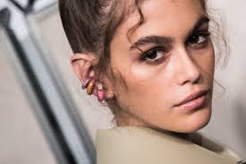 She is the daughter of model cindy crawford and businessman rande gerber. Kaia Gerber Dyed Her Hair Blonde Teen Vogue