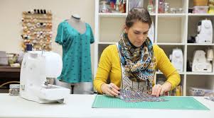 Schnüffeln und riechen ist für viele hunde die spannendste beschäftigung überhaupt. Ein Tierisches Diy Eine Fliege Fur Hunde Spoonflower Blog