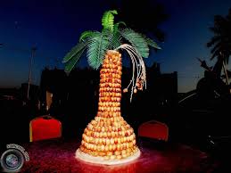 عدستي تصويري مهرجان الخرج الثالث سياحة و تراث مجسم نخلة صنع من التمر Pictorial Alkharj 3 Tourism And Heritage Festival Anthropomorphic Palm Made Of Date Fujifilm Finepix Finepix Tourism