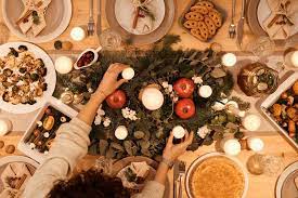 General popular christmas foodstuffs of the period included roast beef, turkey, ham, potatoes, pickles, fine white bread, fruitcakes, cookies, pies. American Christmas Traditions From Culinary Delights To Tasty Treats Delicious