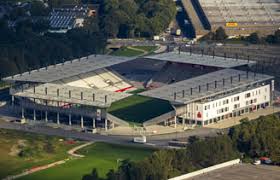 Since august 2012 rwe has played in the new stadion essen (capacity 20,000). Stadion Essen Essen Germany