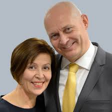 New mission presidents