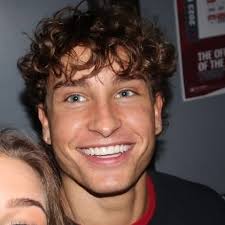 Lawson Brooks (@lawson_brooks) • Instagram photos and videos