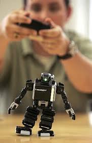 i-SOBOT debuts without TV spots