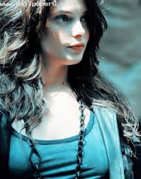 Download Stylish girl profile dp - Profile pics of boys- For Mobile Phone
