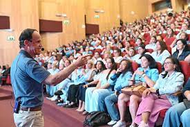 Con herramientas de empoderamiento, motivación y resiliencia, Alcaldía  brindó una noche mágica a más de 500 mujeres • Esta jornada de Pereira es  Mujer generó un encuentro transformador lleno de reflexión, conexión