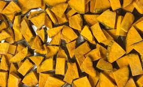 Cách làm bí đỏ sấy khô giòn ngon, giữ hương vị đạt chuẩn - Cơ Khí Đông Nam