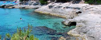 Ψάχνεις σημείο για μπάνιο στην αίγινα; Agia Marina Plhrofories Aegina Today