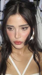 Jasmine Ibrahim's Instagram, Twitter & Facebook