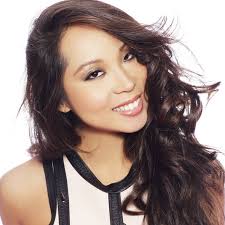 Denise Lee Yohn Speaking Fee, Schedule, Bio & Contact Details