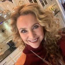 Renee Petrillo's Instagram, Twitter & Facebook