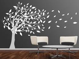 Dschungel kinderzimmer kinderzimmer gestalten schöne kinderzimmer kinderzimmer einrichten baum wand 3d baum wandgestaltung. Wandtattoo Baum Mit Wehenden Blattern Bei Homesticker De