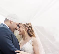 Family-Oriented Spring Mansion Wedding