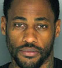 Internet dating 'scam' gang 'lured men to hotel rooms to rob them at  gunpoint'