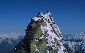 The Summit Of Mount Logan Yukon Tallest Mountain In Canada Surpassed Only By U S Mountain M Kluane National Park Kluane National Park And Reserve Mountains