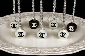 Channel Cake Pops With Ringstones Sticks Chanel Cake Valentine Cake Pop Cake Pops