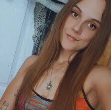 Marie Rupe's Instagram, Twitter & Facebook