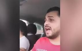 Poate ca momentul sfarsitului este mai caracteristic pentru portretizarea oamenilor decat viata insasi. Newspascani Com PaÈcani Targu Frumos IaÈi Video Un CantÄreÅ£ De Manele A Murit DupÄ Ce Masina CondusÄ De SoÅ£ia Lui A Fost LovitÄ In Plin De Un Tren Artistul Era Live Pe