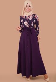 Modaselvim Cicekli Tesettur Elbise Modelleri Harika Model Muslim Fashion Fashion Modest Outfits