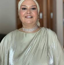 البوم الصورة الاخيرة في حياة كل المشاهير.. فيه دايما صورة اخيرة.. في  الالبوم دا هنعرض للصور الاخيرة لبعض المشاهير.. بشرط يكونوا هما اللي نشروهم  وموافقين عليها.. من اخر عمل فني عملوه.. او