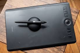 Wacom?s trusted professional pro pen 2 technology in a precision graphics tablet, optimized for hours of image editing, illustration or design work; Review The Wacom Intuos Pro Is A Workflow Boosting Machine Digital Photography Review