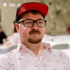 Erin Wharton's Instagram, Twitter & Facebook