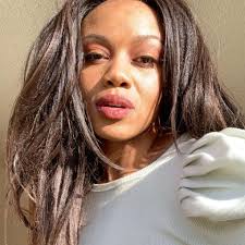 They give you $200 million but Your sister gotta go to jail for a year Wyd  🤔