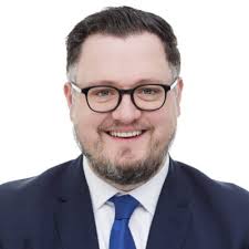 We are delighted to welcome Hazel Jasper to the Sirius Finance team! 💫  Joining us in December 2024 as an Associate, Hazel brings a wealth of  experience in financial services and a