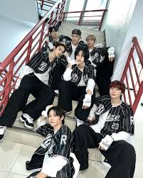 SM 全新男團RIIZE 6 月到訪香港！為甚麼出道不足一年即成LOUIS ...