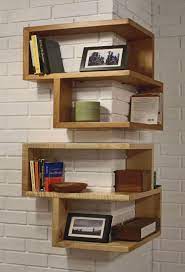 Mensole Fai Da Te In Legno 20 Semplici Idee Originali E Creative Mondodesign It Idee Per Decorare La Casa Idee Di Arredamento Idee Di Arredo