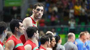 He is the tallest man in iran, the tallest paralympi. Morteza Mehrzad 246 Cm Volleyball Giant Youtube