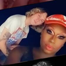 Last night watching the fireworks before the show this holiday was a blast!  #fourthofjuly#charlestonsc#summernight#drinks#friends#gay#fun#queens#love#positivevibes